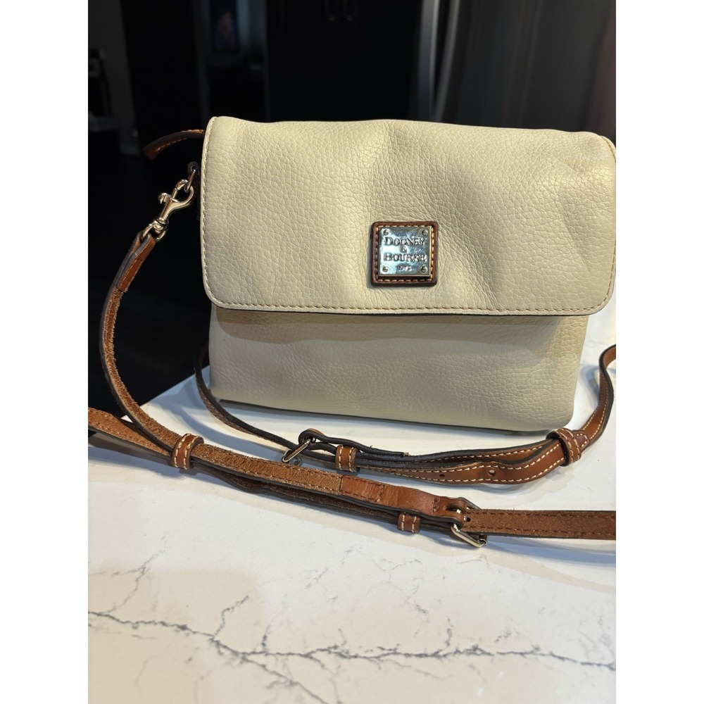 Dooney & Bourke Crossbody Shoulder  VGC CLASSIC VINTAGE CREAM Purse